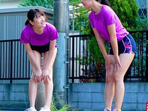 ＜マジ輪姦＞汗だくになった幼い女子校生がターゲットに…無理やり犯されて凌辱チ〇ポを挿入されてしまうヤバいやつ