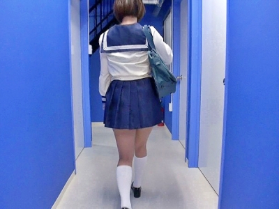 【JK盗撮】とにかくパンチラや！若くて制服を着た思春期の香りがする女子学生の純なパンティーを見たいんや！