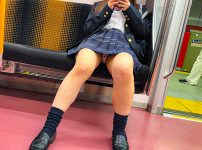 【女子校生×鬼畜レイプ】ミニスカ制服姿の激シコ可愛い娘が帰宅のタイミングを狙われ乱暴姦！無理やりチンポを突っ込まれ犯されまくる！