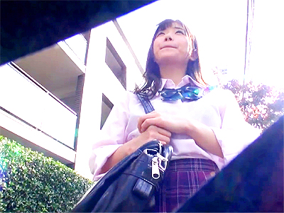 【オフパコ】ネットで見つけたシロウトの可愛い娘女子高生が本気パコ！制服脱がせてピチピチBODYを本気ピスしてすぺるま膣内ザーメン発射しちゃう！