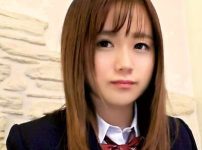 Hホテル企画で制服着衣セックスして卒業ほやほやのGAL女学生がスケベスケベ！スク水シーンも激写！