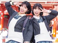 【石原希望 葵いぶき】激カワ陽キャ女子高生と非モテ草食男が修学旅行でホテルでパコられまくりの贅沢4P交尾