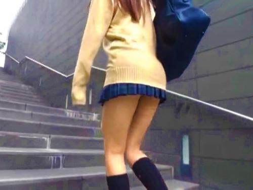 【一般人 撮影】クソ可愛い女学生と生でセックス.種付！「早くラブホでセックスしたい///」ドクドク子作り膣内ザーメン発射ｗ【無毛ロリ娘】