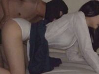 【騎乗位×シロウト】シロウト企画で制服着衣パンティずらしハメセックスして黒髪艶髪スレンダー18歳の激カワ可愛い子女学生がえろ乱れ！